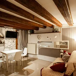 https://residenza-biennale-apartment.hotelslidodijesolo.com